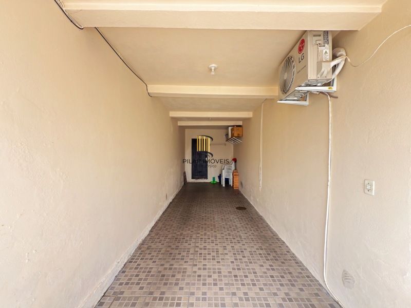 Casa 3 dormitórios no bairro Aberta dos Morros