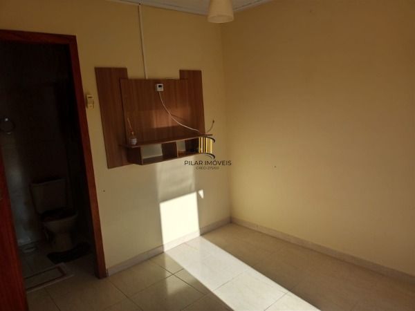 Casa para Venda - 181m², 3 dormitórios, sendo 3 suites, 2 vagas - Hípica