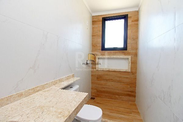Sobrado no Residencial  Lagos de Nova Ipanema com 152,91m² - 03 dormitórios sendo 1 suite
