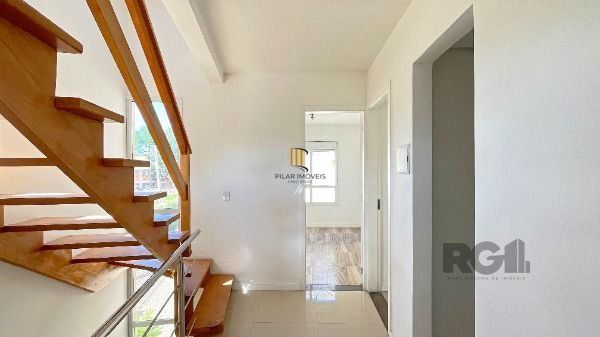 Casa Condominio em Porto Alegre, no bairro Ipanema, com 3 dormitório(s), e 3 banheiros, à venda.