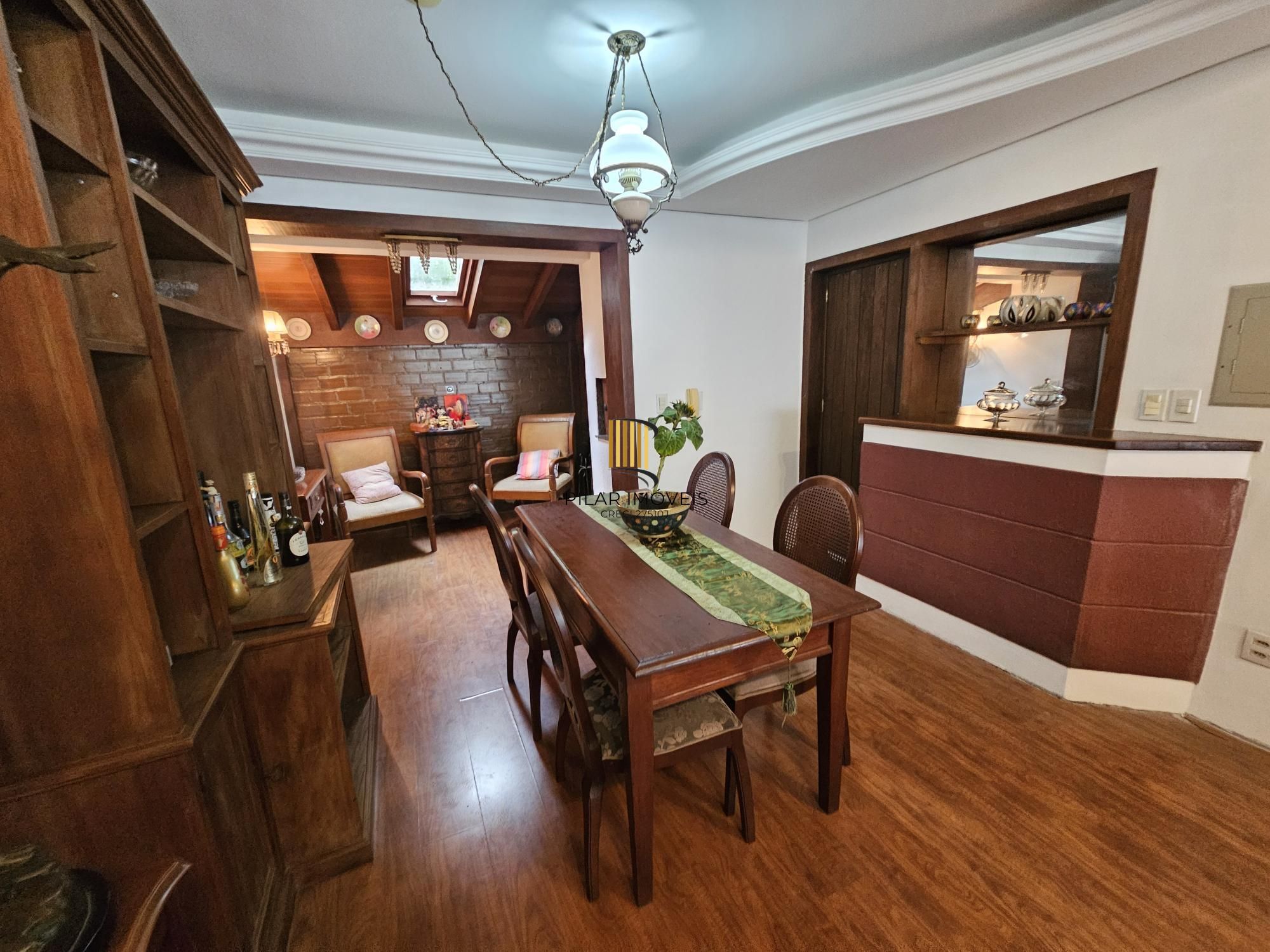 Casa 3 dormitórios + sótão em condomínio Jardim Isabel bairro Ipanema !
