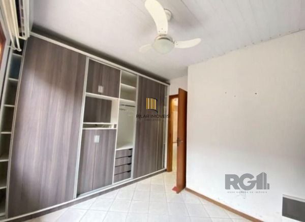 Casa 2 dormitórios no bairro Hípica