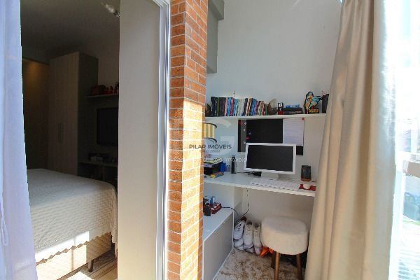 Casa para Venda - 107m², 0 dormitórios, sendo 2 suites, 1 vaga - Hípica