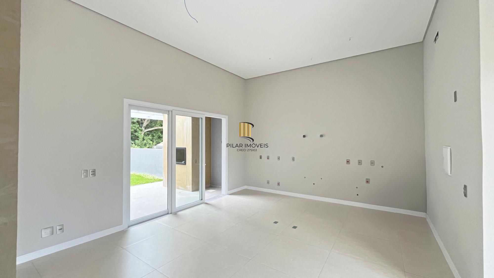 Casa Condominio em Porto Alegre, no bairro Hípica, com 3 dormitório(s), e 3 banheiros, à venda.