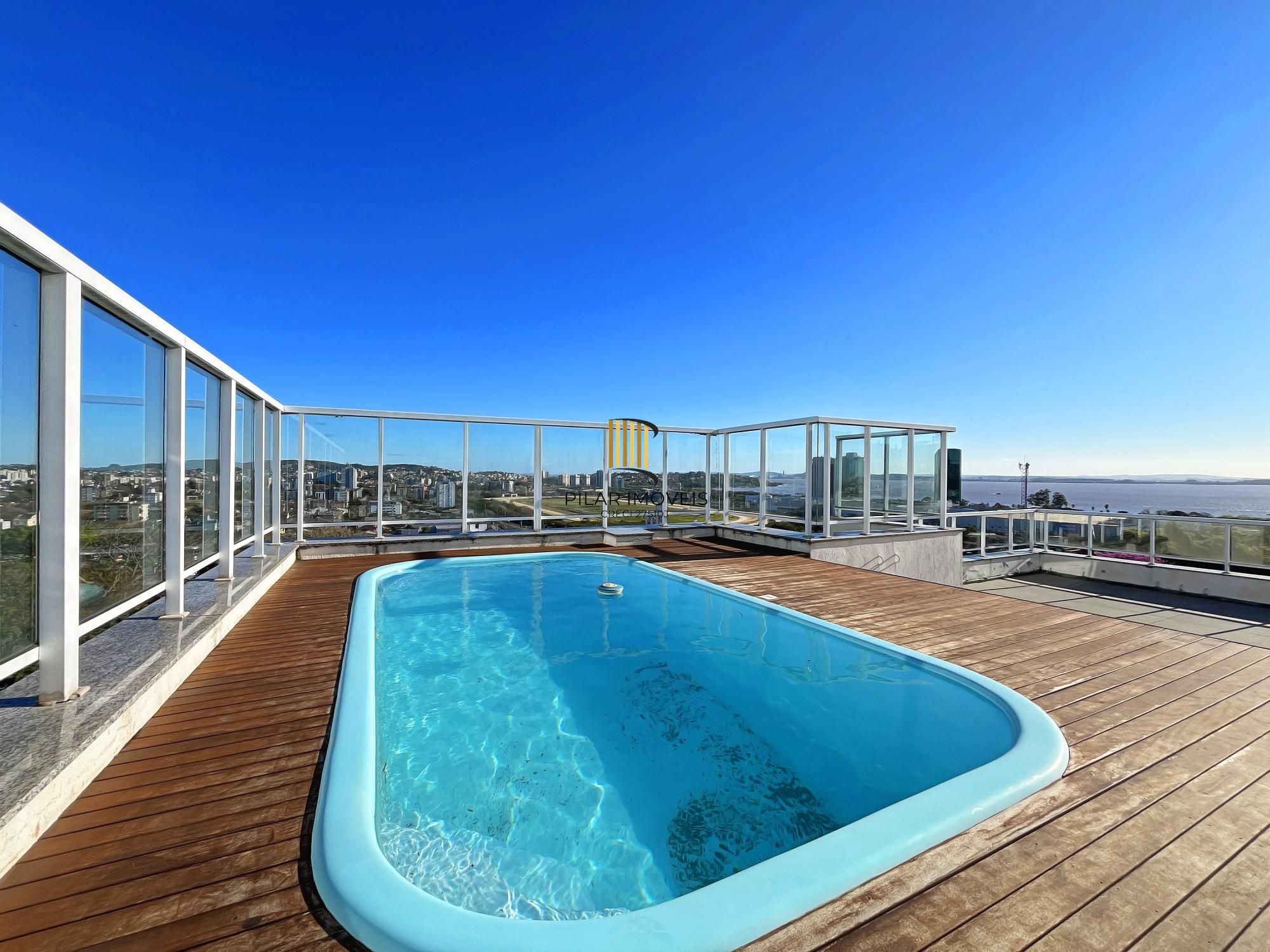 Apartamento com 3 Suítes no Cristal