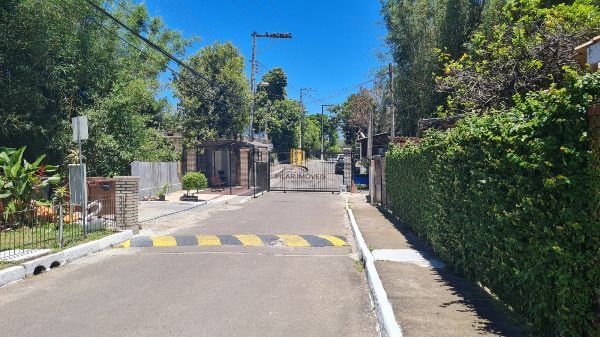 Casa para Venda - 120m², 2 dormitórios, 2 vagas - Cavalhada