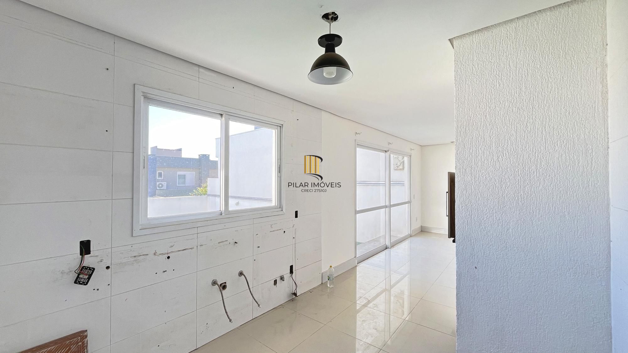 Casa de Condomínio 3 dormitórios no bairro Hípica