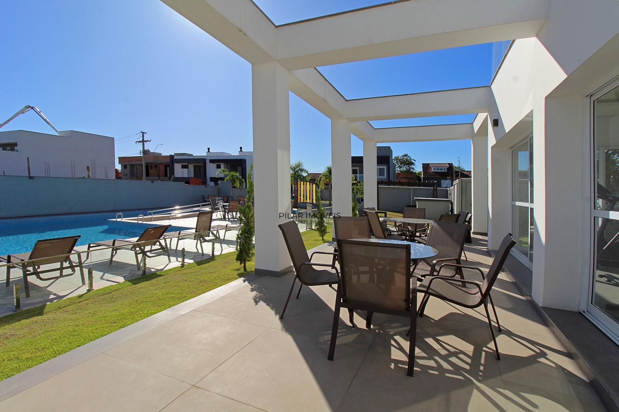 Casa Condominio em Porto Alegre, no bairro Ipanema, com 3 dormitório(s), e 3 banheiros, à venda.