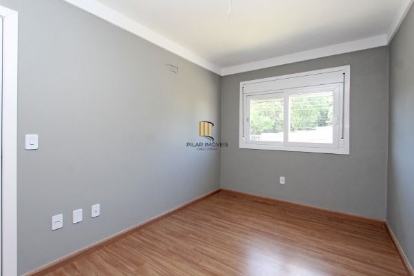 Casa 3 dormitórios no bairro Hípica