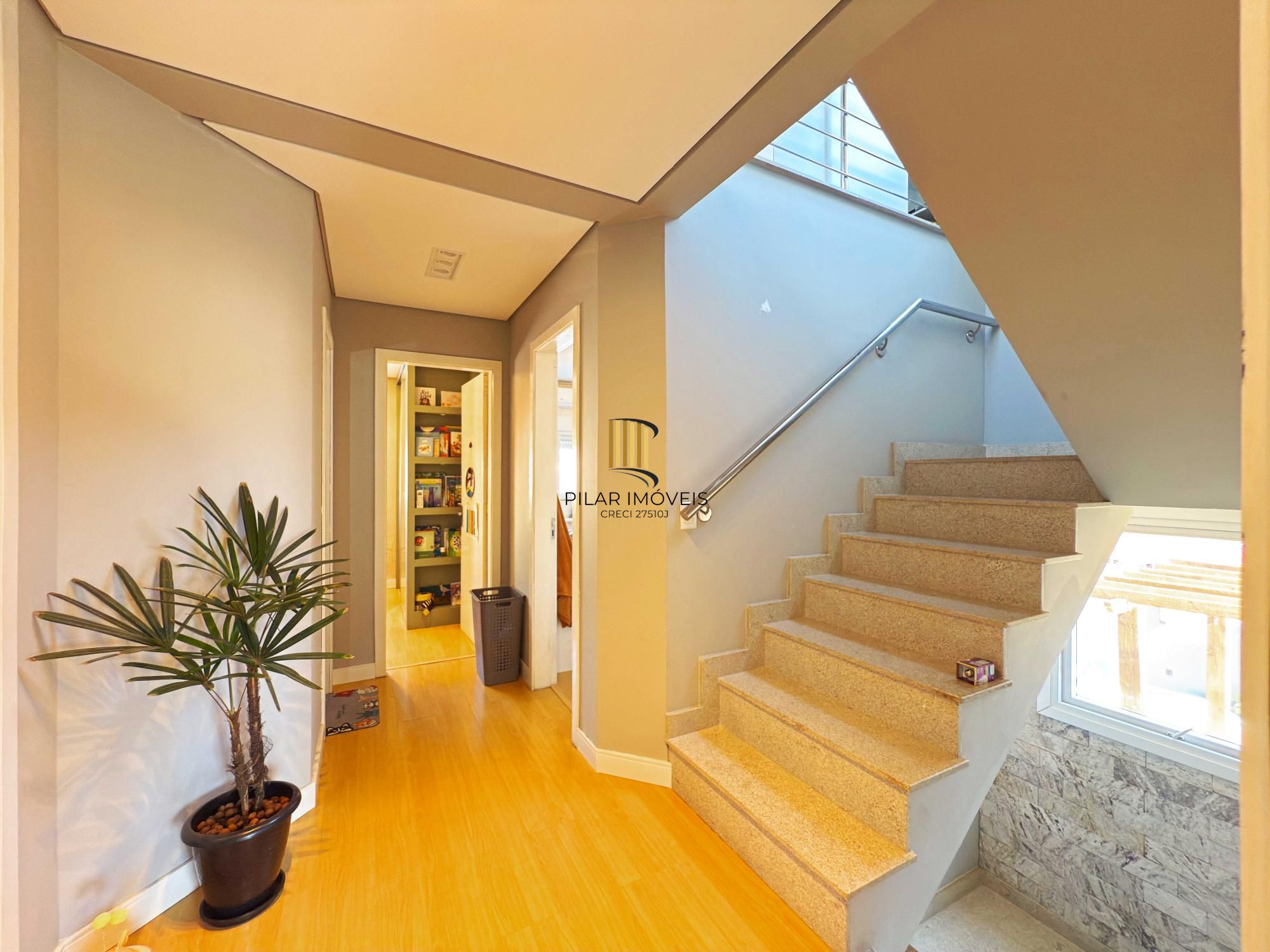 Em busca de uma casa espaçosa e cheia de comodidades no bairro Hípica