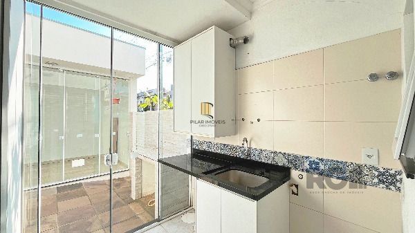 Casa para Venda - 166.54m², 3 dormitórios, sendo 3 suites, 2 vagas - Hípica
