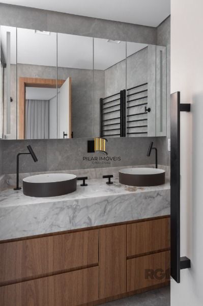 Apartamento para Venda - 141.62m², 3 dormitórios, sendo 1 suites, 2 vagas - Cavalhada