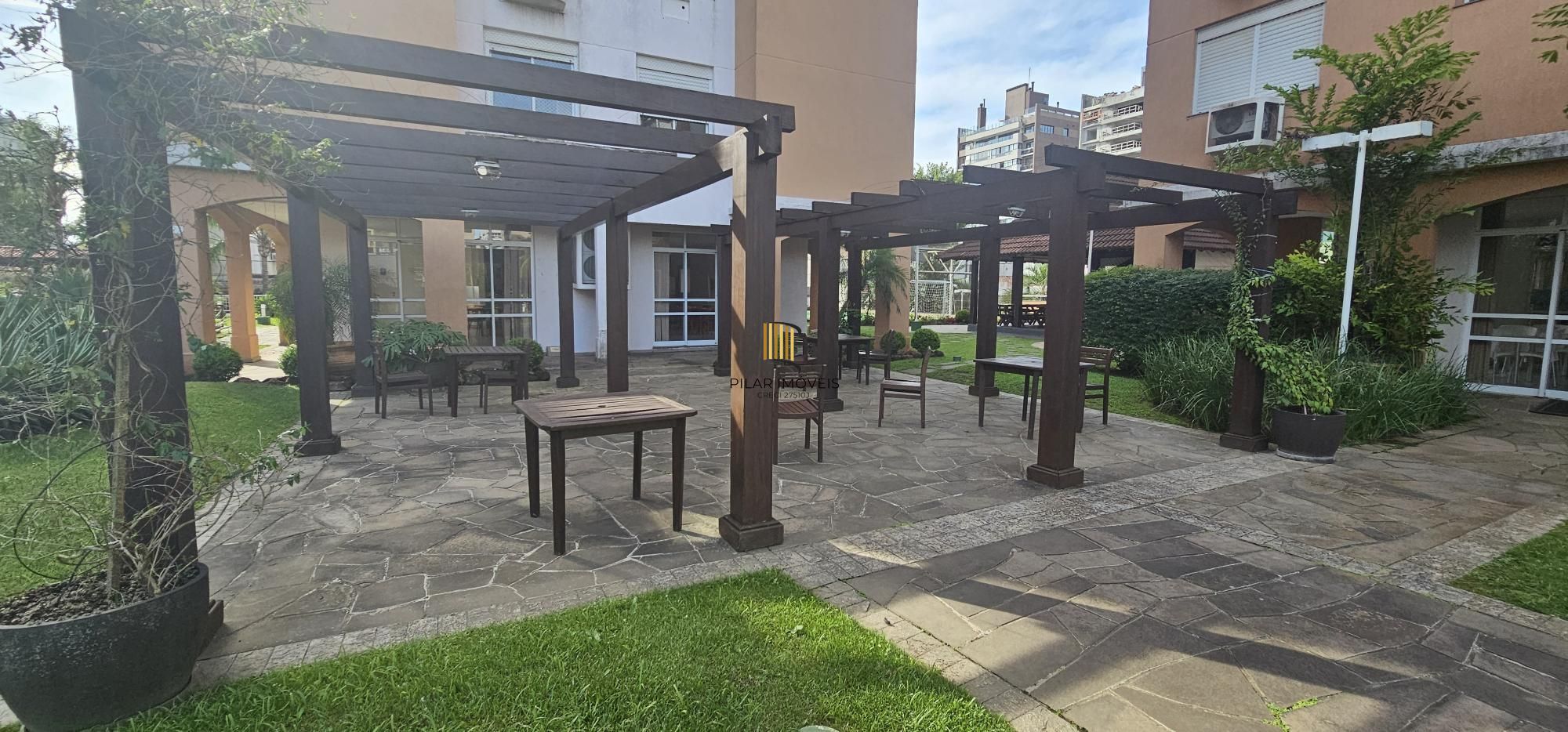 Apartamento 3 dormitórios no bairro Tristeza