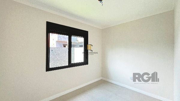 Casa Condominio em Porto Alegre, no bairro Hípica, com 3 dormitório(s), e 3 banheiros, à venda.