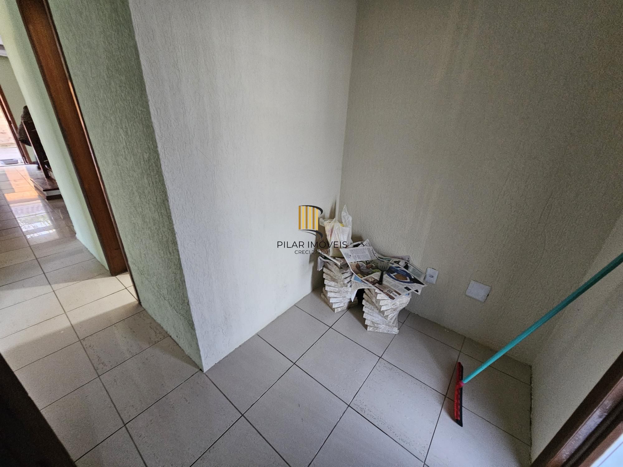 Casa para Venda - 207m², 4 dormitórios, 2 vagas - Nova Ipanema