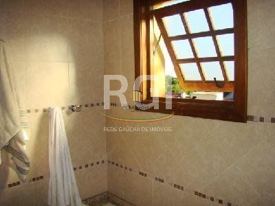 Casa para Venda - 200m², 3 dormitórios, sendo 1 suites, 4 vagas - Jardim Isabel