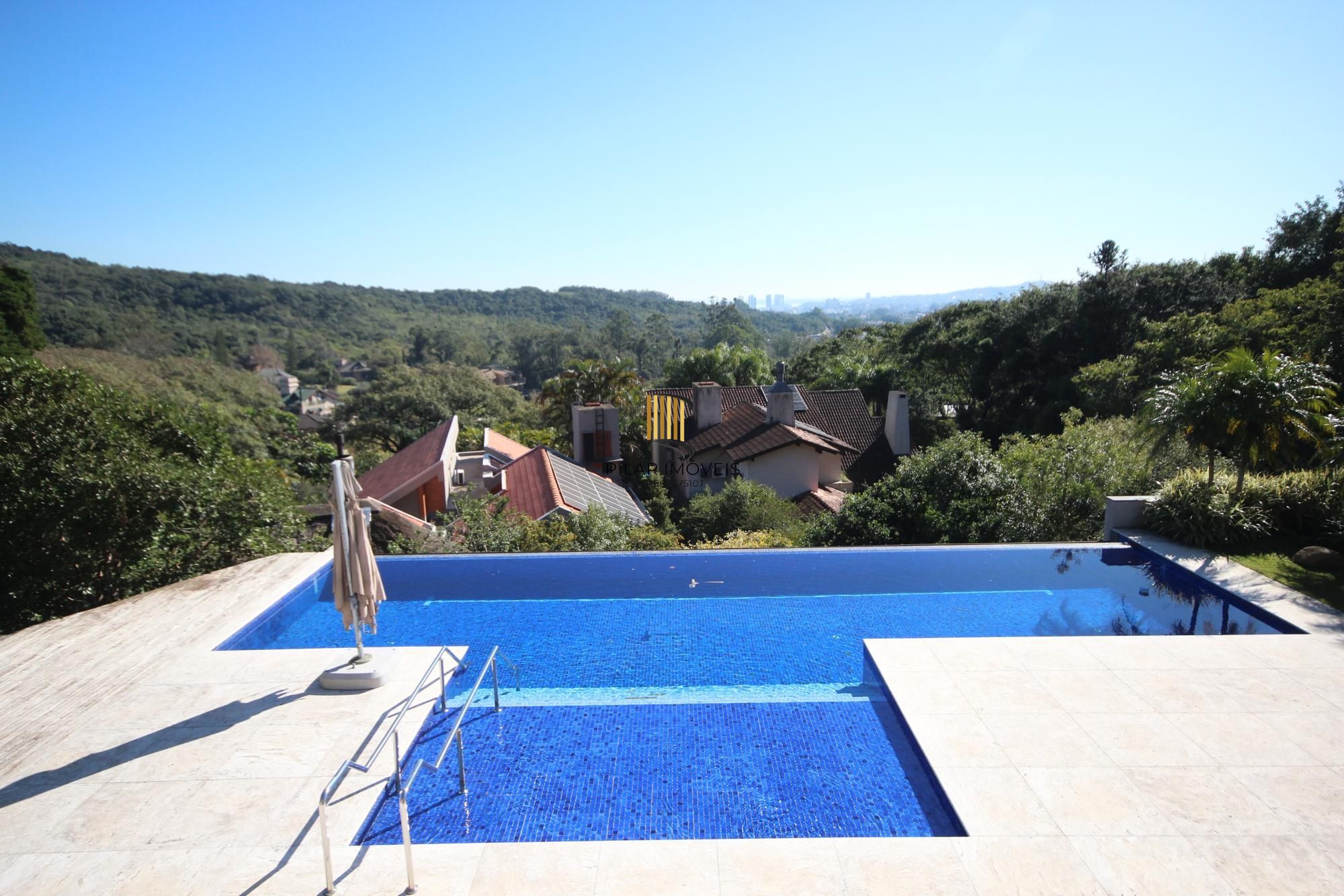 Casa no Jardim do Sol-vista panorâmica,4 suítes, 900m²privativos, terreno 1800m²