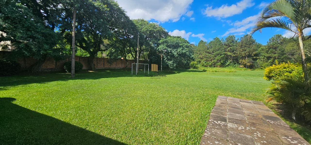 Sobrado Condomínio Fechado bairro Guaruja- 3 dormitórios