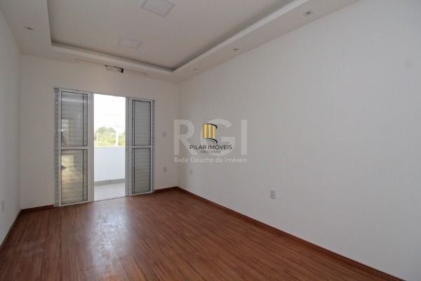 Casa para Venda - 217m², 3 dormitórios, sendo 1 suites, 2 vagas - Hípica