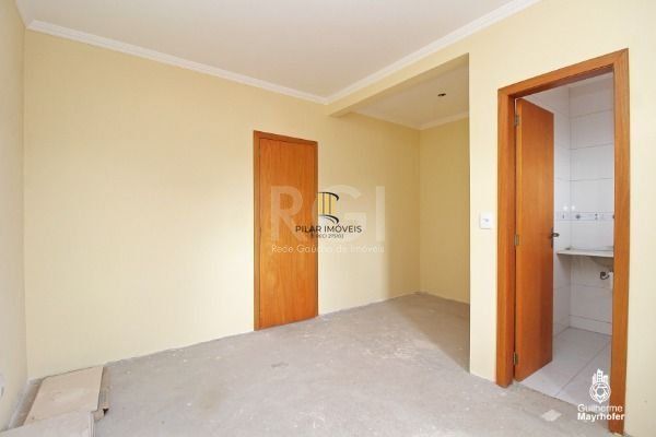 Casa para Venda - 115m², 3 dormitórios, sendo 1 suites, 1 vaga - Hípica