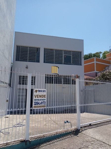 Loja para Venda - 700m², 0 dormitórios, Azenha