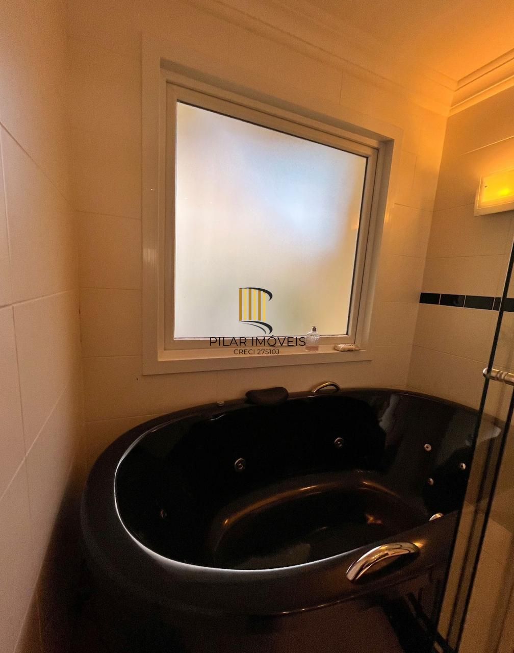 Casa em Condominio Residencial em Canela/RS - 5 dormitórios sendo 3 suítes