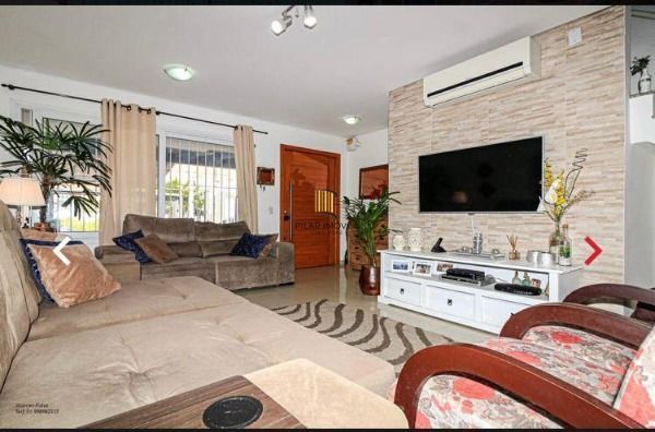 Casa para Venda - 138m², 3 dormitórios, sendo 1 suites, 2 vagas - Hípica