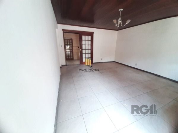 Casa 3 dormitórios no bairro Campo Novo