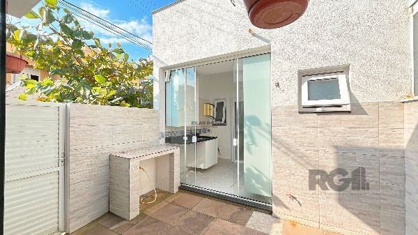 Casa para Venda - 166.54m², 3 dormitórios, sendo 3 suites, 2 vagas - Hípica