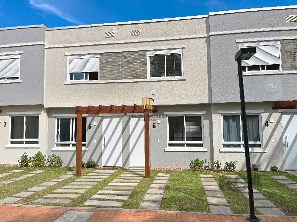 Casa em Porto Alegre, no bairro Vila Nova, com 2 dormitório(s), e 2 banheiros, à venda. - Pilar Imóveis