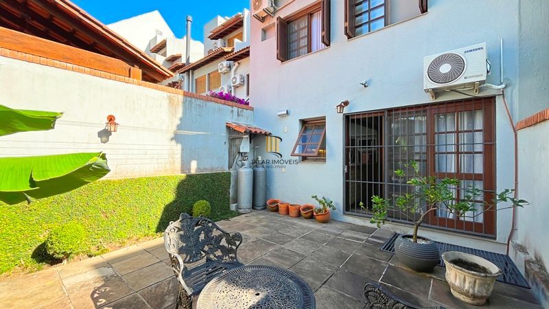 Casa de Condomínio 3 dormitórios no bairro Tristeza