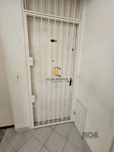 Apartamento 2 dormitórios no bairro Glória