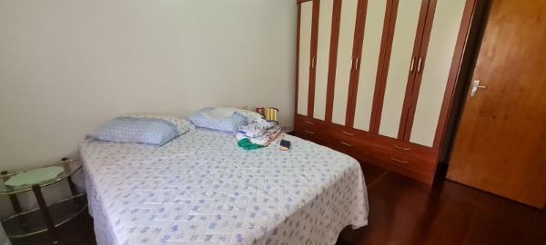 Casa para Venda - 200m², 4 dormitórios, Restinga Nova