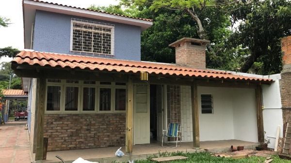 Casa 3 dormitórios no bairro Belém Novo