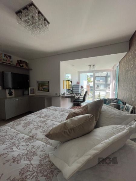 Casa Condominio em Porto Alegre, no bairro Jardim Carvalho, com 3 dormitório(s), à venda.