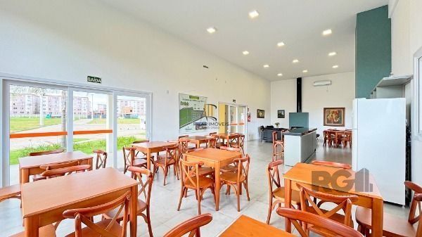 Casa Condominio em Porto Alegre, no bairro Hípica, com 3 dormitório(s), e 3 banheiros, à venda.