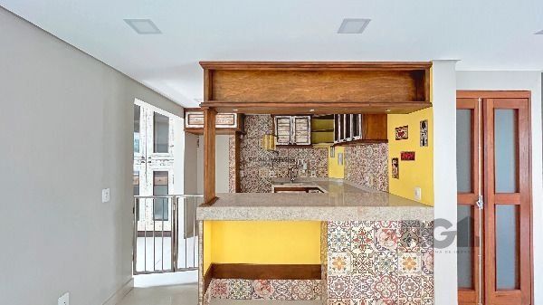 Casa Condominio em Porto Alegre, no bairro Hípica, com 3 dormitório(s), e 3 banheiros, à venda.