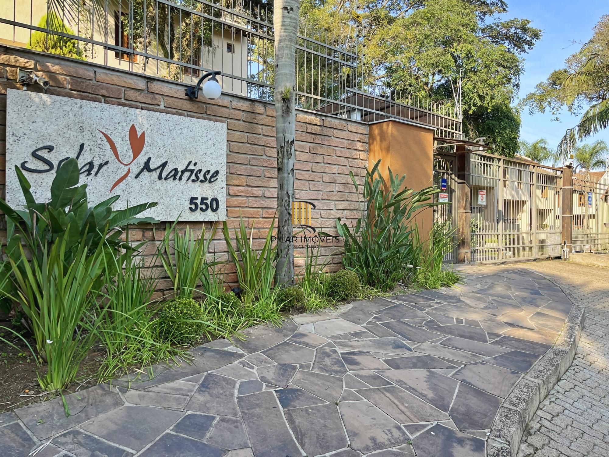 Casa em Condomínio no Jardim Isabel com 270m², 3 dormitórios, 4 vagas - Pilar Imóveis