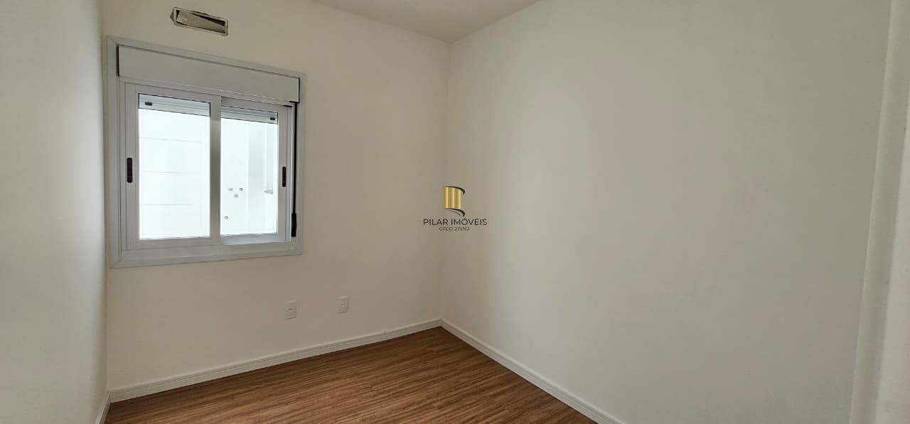 Casa Condominio em Porto Alegre, no bairro Hípica, com 3 dormitório(s), e 3 banheiros, à venda.