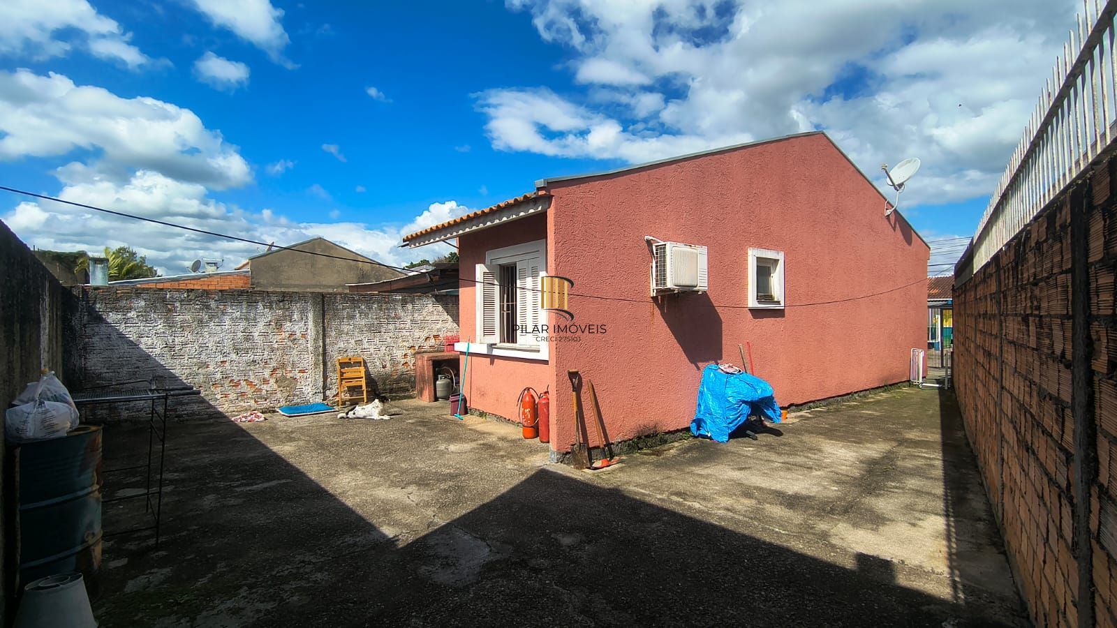 Casa de 2 dormitórios no bairro Hipica