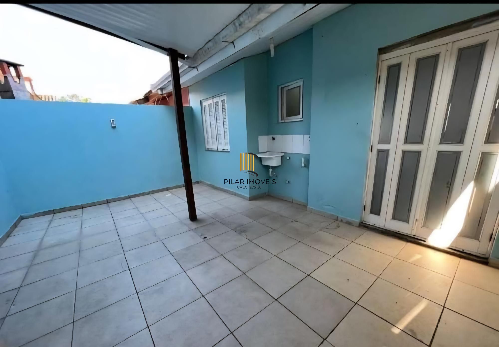 Casa de Condomínio 2 dormitórios no bairro Restinga