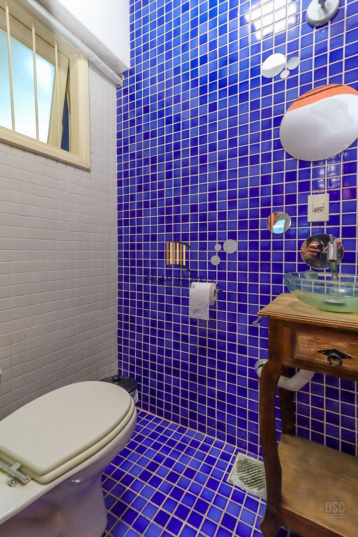 Casa em Porto Alegre, no bairro Hípica, com 3 dormitório(s), à venda.