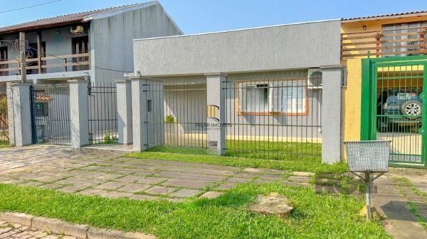 Casa para Venda - 137m², 3 dormitórios, sendo 1 suites, 3 vagas - Imperial Parque - Pilar Imóveis