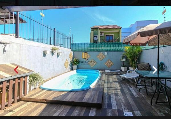 Casa para Venda - 138m², 3 dormitórios, sendo 1 suites, 2 vagas - Hípica