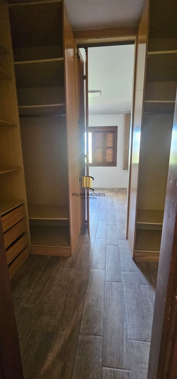 Sobrado Condomínio Fechado bairro Guaruja- 3 dormitórios