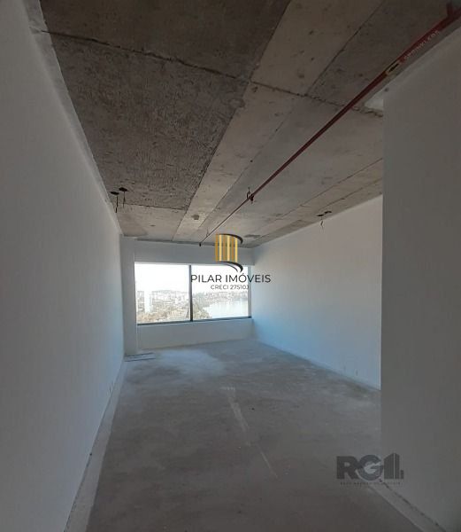 Conjunto/Sala em Porto Alegre, no bairro Praia de Belas, e 0 banheiros, à venda.