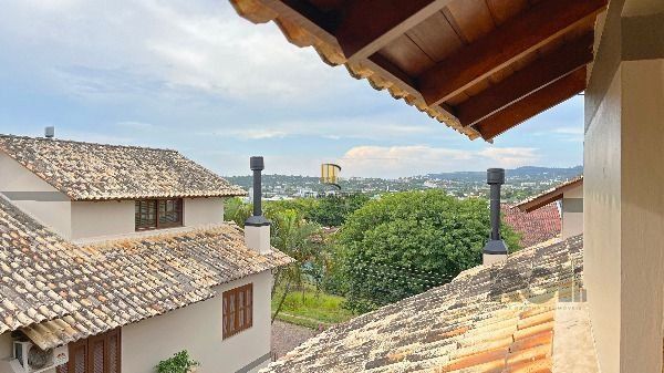 Casa de Condomínio 3 dormitórios no bairro Espírito Santo