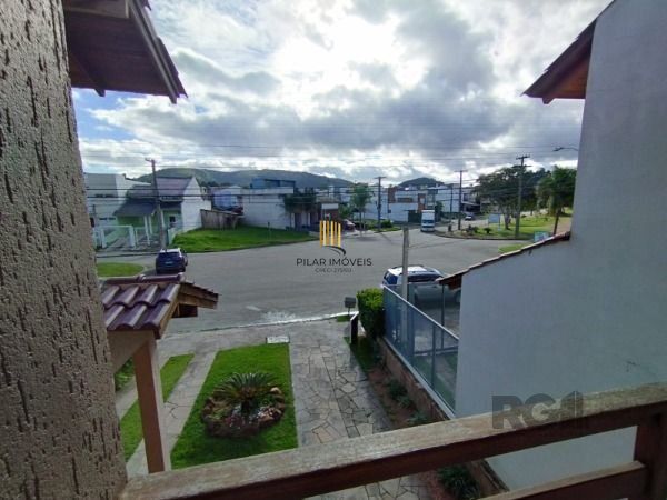 Casa 3 dormitórios no bairro Aberta dos Morros