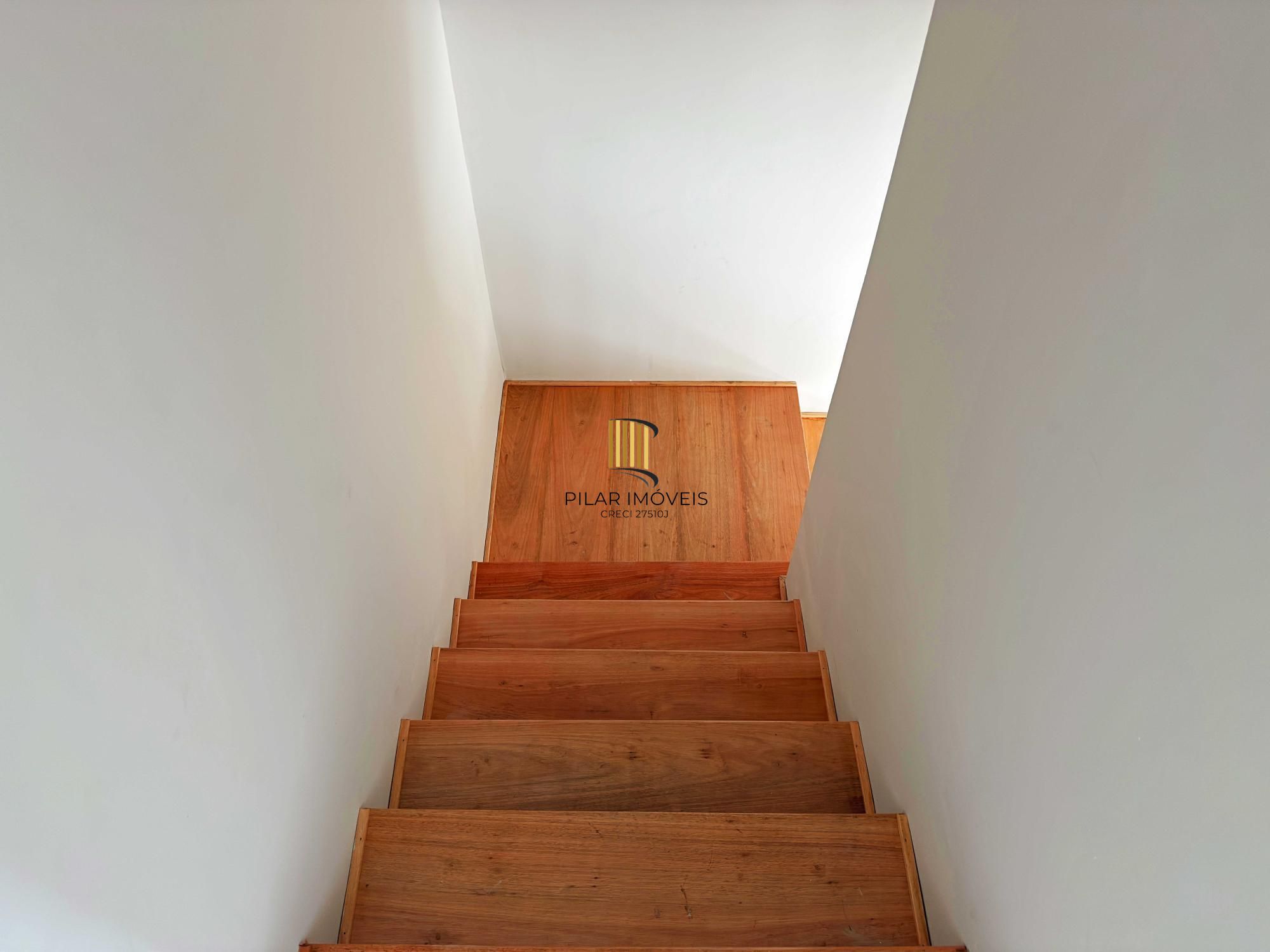 Casa no Lagos de Nova Ipanema, com 4 dormitório(s), e 4 banheiros, à venda.