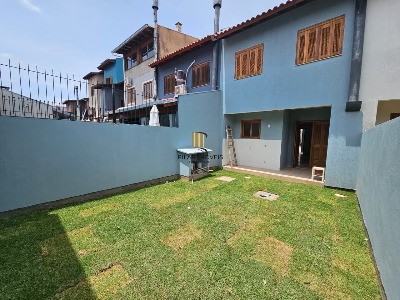 Casa para Venda - 115m², 3 dormitórios, sendo 1 suites, 1 vaga - Hípica